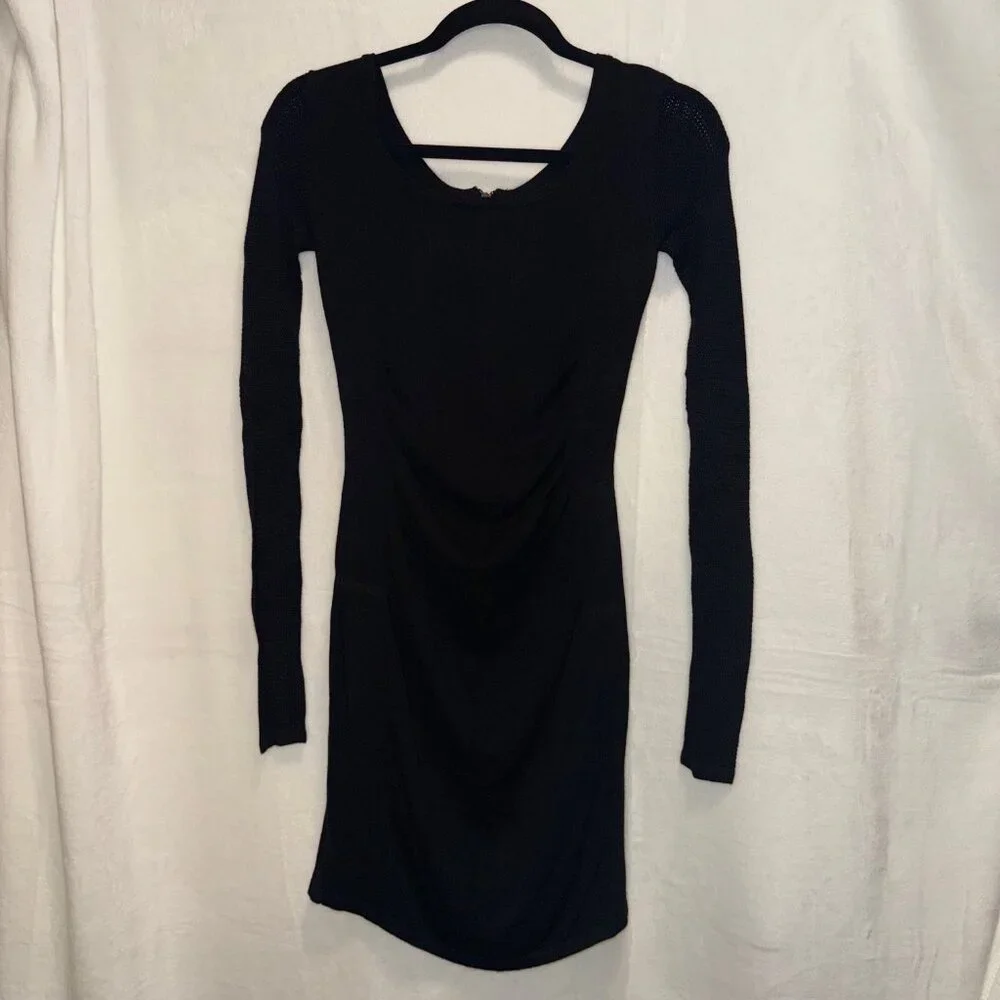 Express long sleeved knit black dress size XS. EXCELLENT condition - Picture 2 of 12